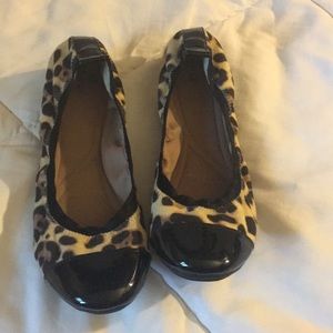 Susina leopard print ballet flats